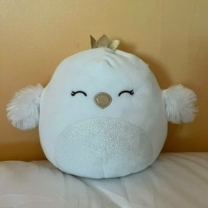 Alyssa the Swan